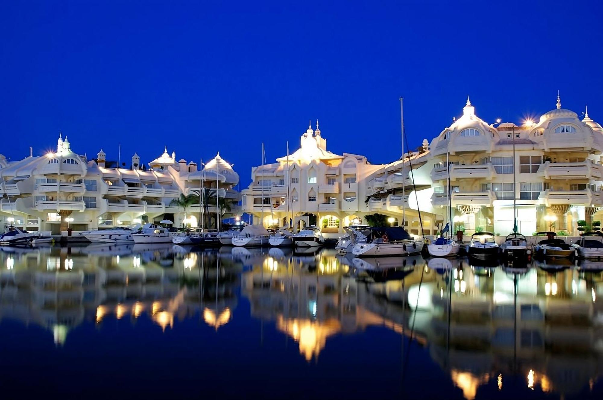 Jupiter. Moderno Estudio. Vistas Al Mar Y Montana Benalmadena Exterior photo